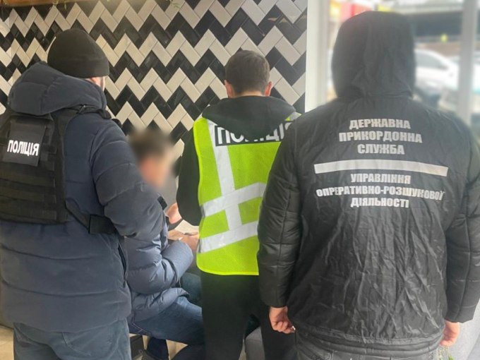 Новини Харкова: підозра за вимагання грошей за військовий облік